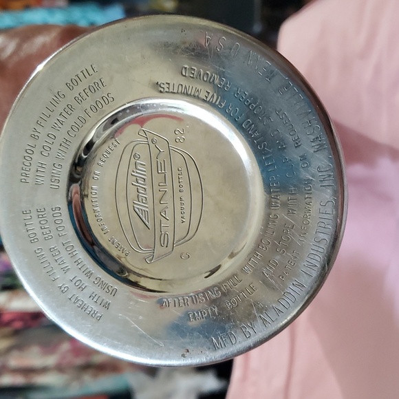 💢SOLD 💢 Stainless Steel Silver Vacuum Thermas Vintage - Picture 7 of 7